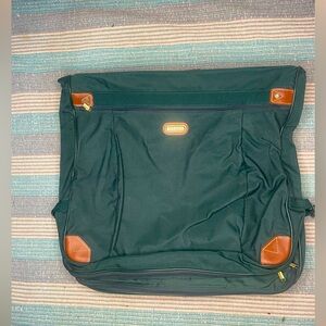 Jaguar: vintage 90s deep green wardrobe bag